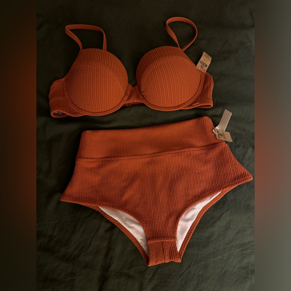 NWT VS Bikini (read description)
